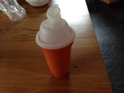 shaker 500 ml retro ds 16